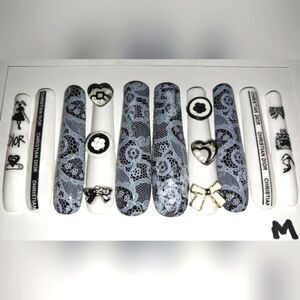 Hand crafted custom print 10pc 3xl acrylic press on nails sz medium